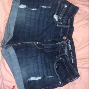 Worn a couple times in good condition